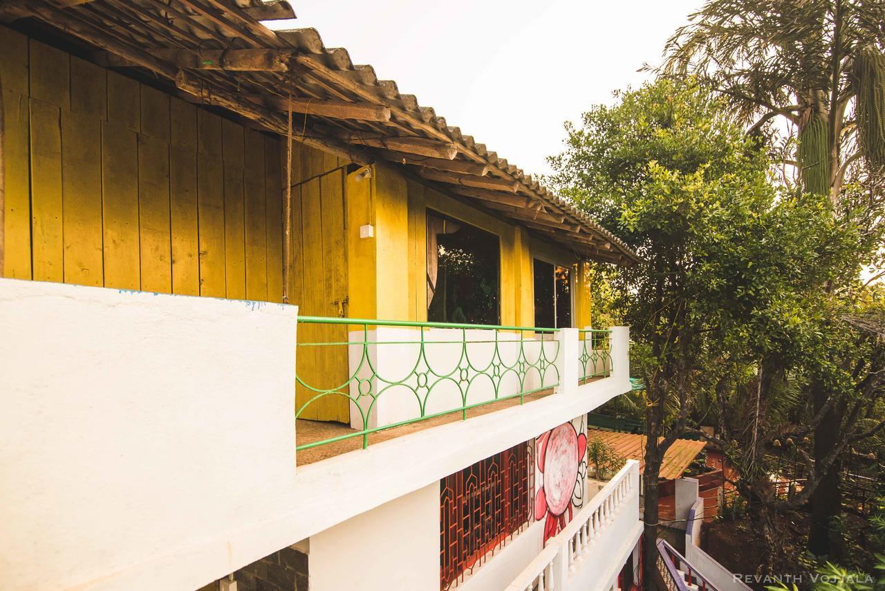 Arambol By Roadhouse Hostels, Goa Екстер'єр фото