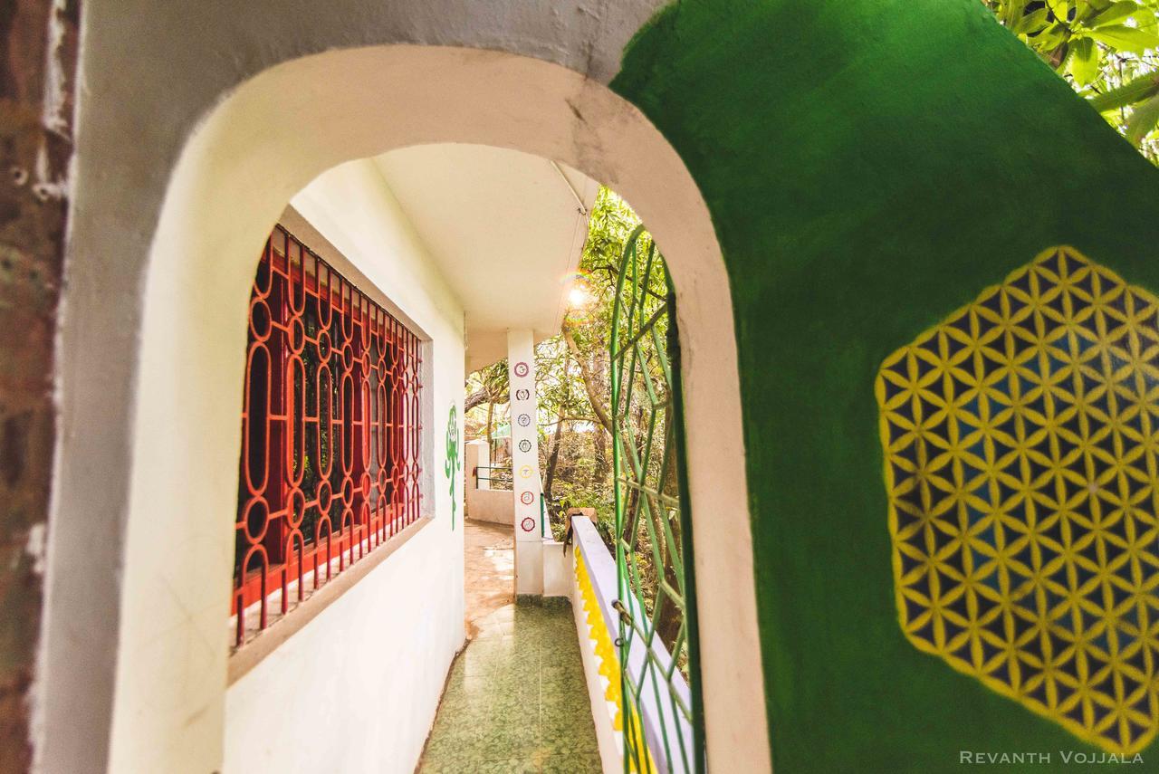 Arambol By Roadhouse Hostels, Goa Екстер'єр фото