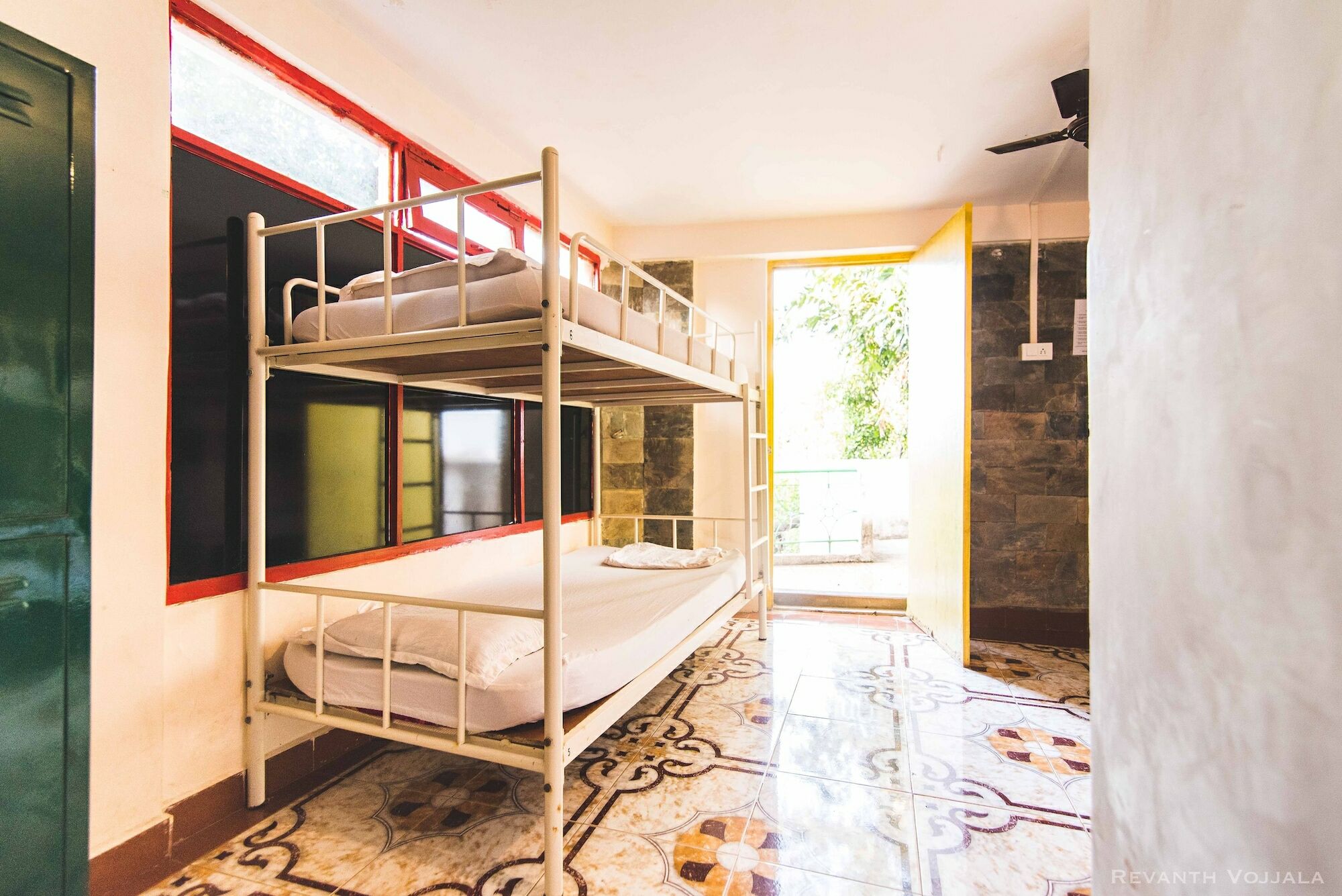 Arambol By Roadhouse Hostels, Goa Екстер'єр фото